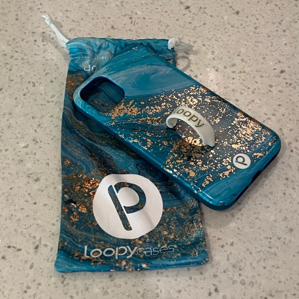 Jasper Loopy Case iPhone 11 Righty